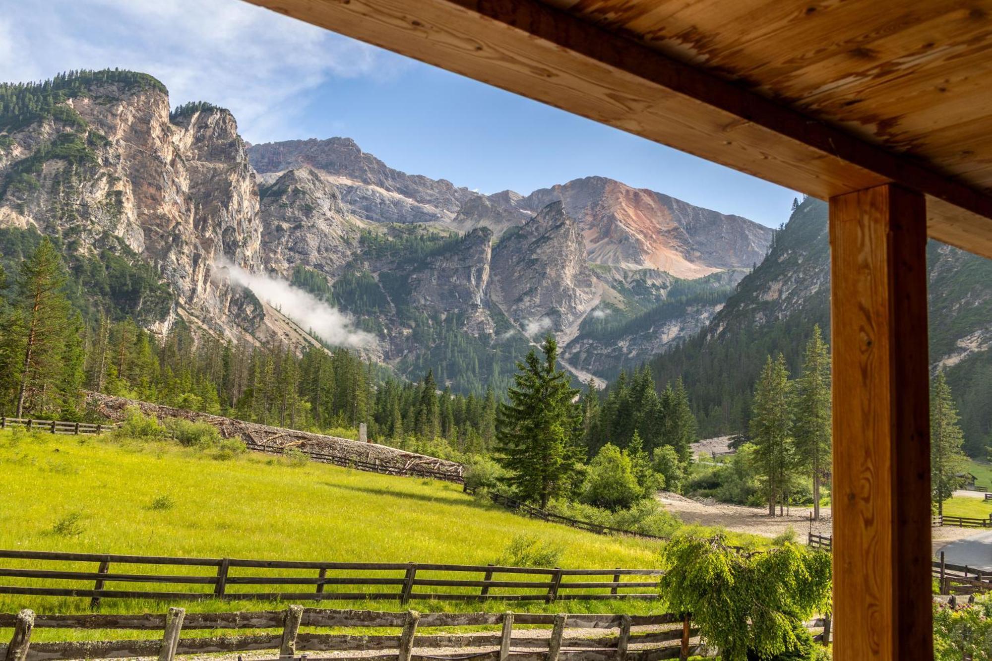 Alpin Natur Hotel Brueckele 布拉伊埃斯 外观 照片